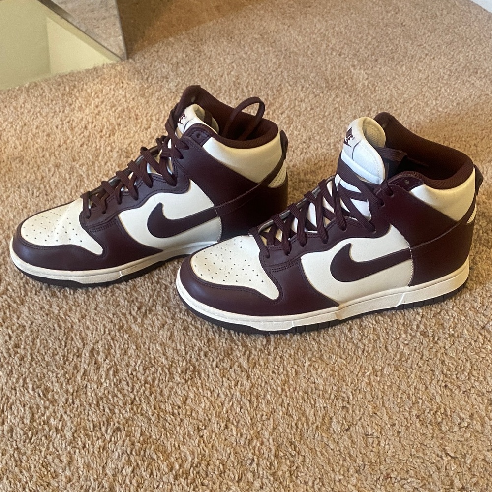 Nike women’s  Maroon and White High-Top dunks